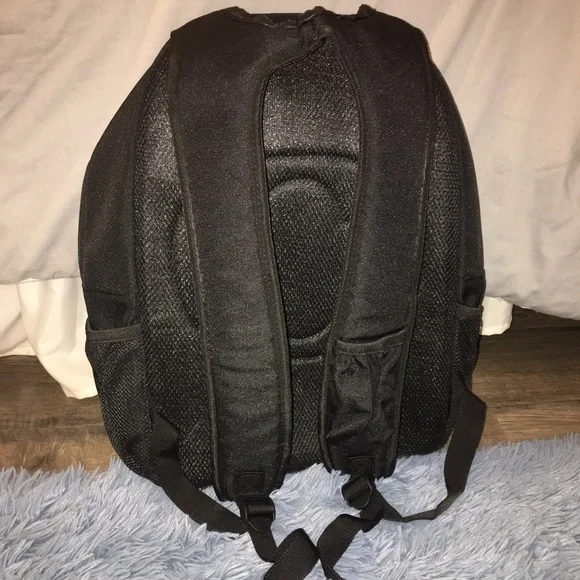 SOLD J World NewYork Black Dexter Backpack - Picture 3 of 6